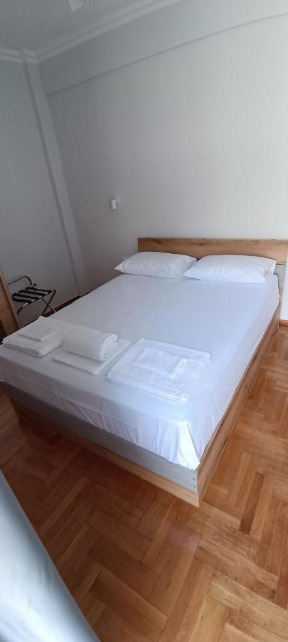 Artemis Plaza Suites Thessaloníki Exteriör bild