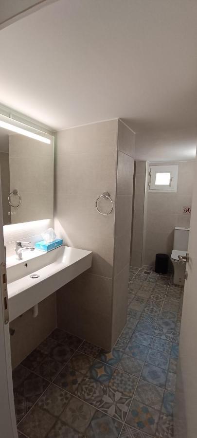 Artemis Plaza Suites Thessaloníki Exteriör bild